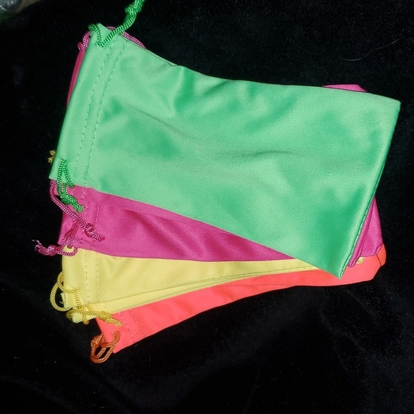 Accessories - Neon Cloth Sunglass Cases 7 Count